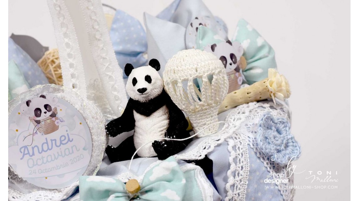 Lumanare botez cu ursuletul Panda, urs polar si baloane de aer cald, Panda Journey 9